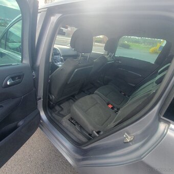 Peugeot 5008 - 19