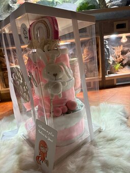 LUXUSNÍ PATROVÝ DORT Z DĚTSKÝCH PLEN+HRAČKA - 19