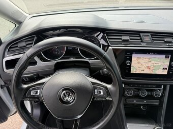 Volkswagen Touran 2.0 TDI 110 KW, 2019, 151 000 km - 19