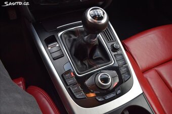 Audi S5 4,2 FSI V8 4X4//MANUÁL/AUDISON - 19