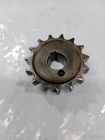 ČZ 125 B & T STAROVACÍ HŘÍDEL & SEGMENTY PRIMÁRNÍ KOLEČKO - 19