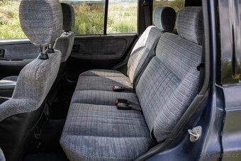 Suzuki Vitara 2.0 TD ABS - 19