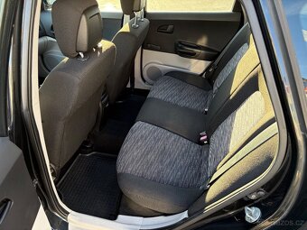 Kia Cee´d, 1,6 CRDi 84kW, 1. MAJITEL - 19