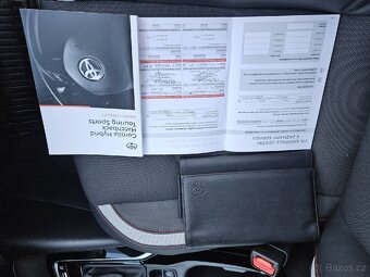 Toyota Corolla Hybrid 2.0 GR kombi - 19