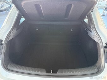 Hyundai i30 1,0 TGDI,TRIKOLOR,FASTBACK,ČR - 19