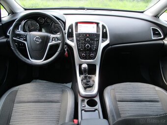 OPEL ASTRA J - 1.4 T, nové STK, 1 majitel - 19