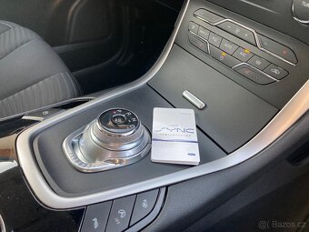 FORD SMAX - 2.0 TDCi, aut. 8, tažmé,  1. majitel - 19