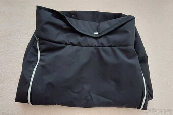 Thule Urban Glide 2 Black on Black - 19