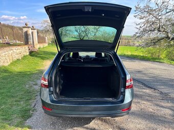 Škoda Superb 3 1.6 TDi DSG 88kW 142tis/km Serviska TOP - 19