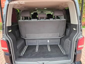 VW Multivan T5 2.0TDI 103kW,7.sedadel,Navi,Tažné,Webasto. - 19