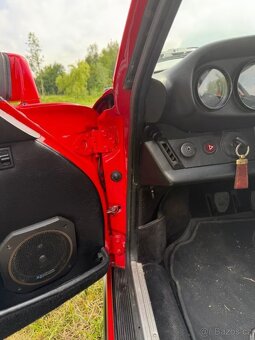 Porsche 911 SC 3.0, evropská verze z roku 1982 - 19