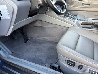 BMW 850Ci V12 1990 300 koní, sběratelský kus, evropská verze - 19