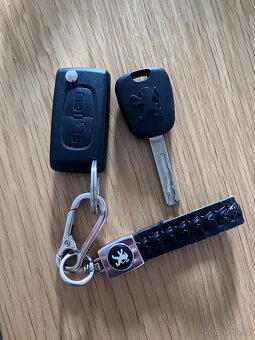 Peugeot 308sw 1.6 THP156 - 19