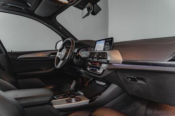 BMW X3 M40i-HUD-H&K-LED-Tažné-CZ-R20 - 19