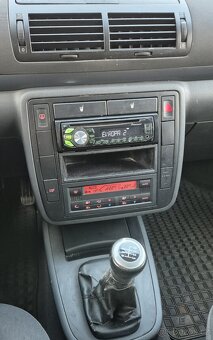 Seat Alhambra, 2.0TDi 103kW Klima Tempomat - 19