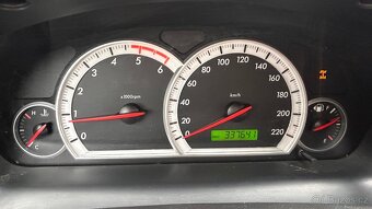 Chevrolet Captiva 2009, servisováno,7 míst,tažné - 19