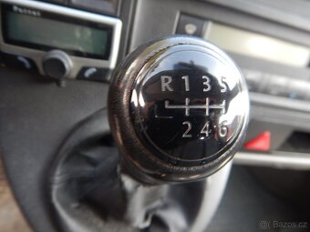 VOLKSWAGEN Transporter 2.5 TDI, 9 MÍST, TAŽNÉ - 19