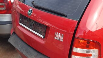 FABIA 5.DVEŘE, světla, kompletní včetně KLÍČE,STAV PERFEKTNÍ - 19