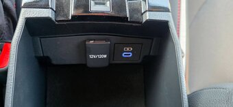 Toyota Corolla GR Sport Dynamic 2.0 2022 hybrid - 19