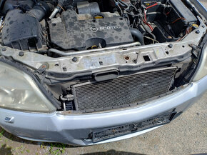 Opel Signum 2004 2,2DTI DILY z VOZU - 19