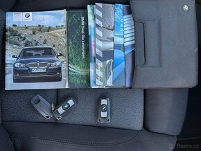 BMW e90 330xi A/T,DKLIMA,TEMP,ŠÍBR,2xSADA ALU,ROZVODY,SERVIS - 19