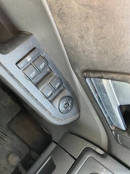 Ford Focus C-Max 1.8i - 88kW - 19