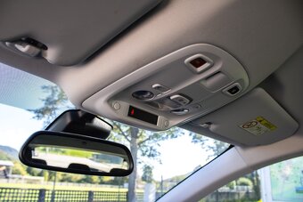 Peugeot 308 1.5 BlueHDi - 19