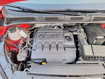 SEAT ALHAMBRA 2.0 TDI NAJ.152 TIS KM XENON TAŽNÉ - 19