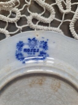 sada starožitných talířů Villeroy & Boch - 19