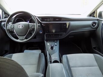 Toyota Auris 1.8 Hybrid/Selection/1.Maj.ČR/ - 19