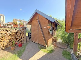 Rodinný dům 4 + kk s fotovoltaikou a zahradou 597 m², lokali - 19