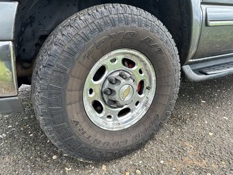 2003 Chevrolet Suburban K2500 8.1 Vortec LT - 19