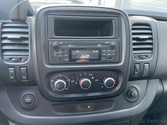 Renault Trafic - 19