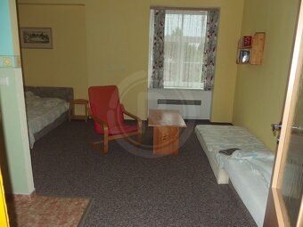 PRODEJ APARTMÁNOVÉHO DOMU "OBECNÁ ŠKOLA", SVĚTLÍK OKR. ČES - 19