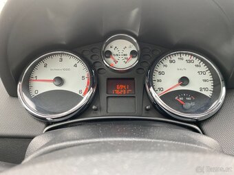 Peugeot 207 SW 1.6 HDI, 66 kW, r. 2008, panorama, 176 tis.km - 19