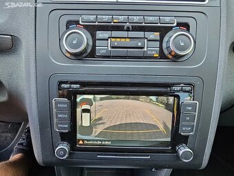 VW Touran 2.0 TDI 103kW,DSG,Highline,Tažné,Kamera,Serviska. - 19