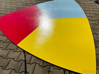 stůl Brusel , trsátko, umakart - 60 léta - 19