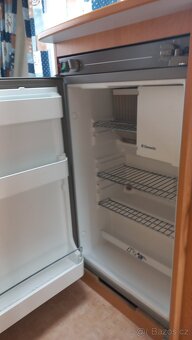 Karavan, obytný přívěs Sterckeman 370, malý lehký, 2007 - 19