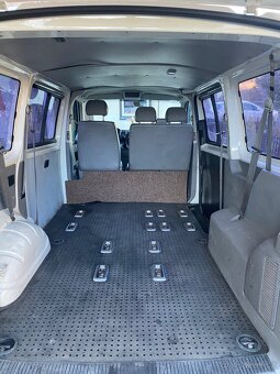 Volkswagen T5 1.9Tdi - 19