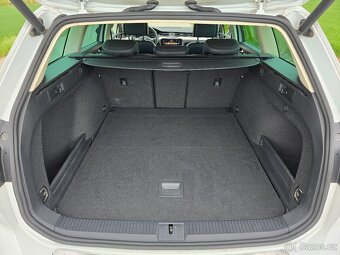Volkswagen PASSAT 2.0 TDI DSG R-Line Původ ČR Alcantara TZ - 19