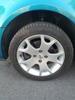 Peugeot 1007 Sport 1.6 HDI FAP Digi Klima, Tažné, Nová STK - 19
