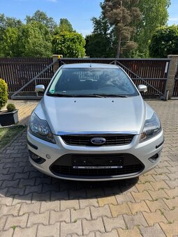FORD FOCUS 1,6 16V - 19