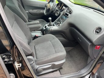 Peugeot 5008, 2.0 HDI 110 KW 150k SERVISKA - 19
