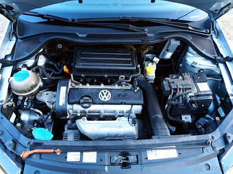 Volkswagen Polo V 1.4 63 kW - - - TOP výbava - 19