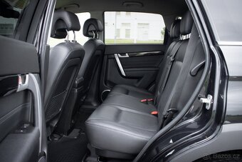 Chevrolet Captiva 2.2 D 4x4 7 MIEST, SK auto - 1.M - 19