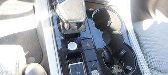 Prodám VW TOUAREG  4,0 TDI V8, 1.majitel, 310 KW - 19