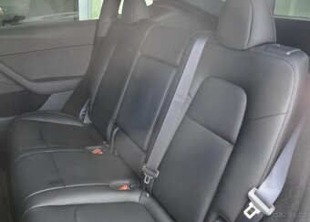 Tesla Model Y LONG RANGE DUAL MOTOR AWD - 19