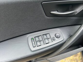 BMW X3 3.0d manuál, ČR, nízký nájezd - 19