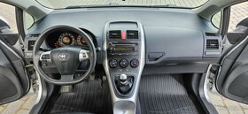Toyota Auris 1.6 - 19