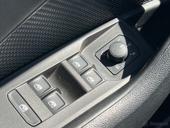 Škoda Octavia kombi 1.4 TSi iV model 2022 - odpočet DPH - 19